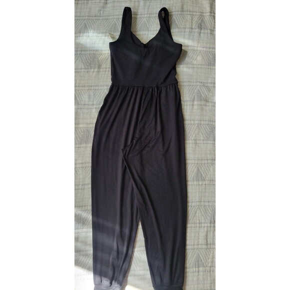 Aerie  offline jumpsuit with built in bra‎ S nwt - Picture 3 of 5
